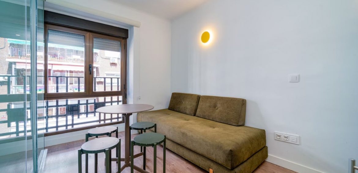(NEGRESCO 2) Apartamento para 4 personas en Plaza España