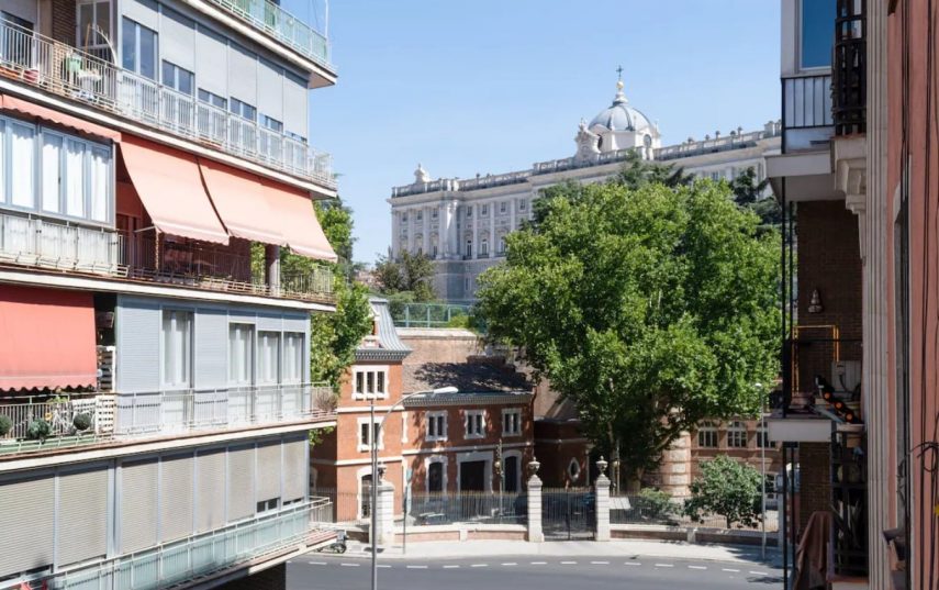 (NEGRESCO 5) Habitación para 3 personas en Plaza España