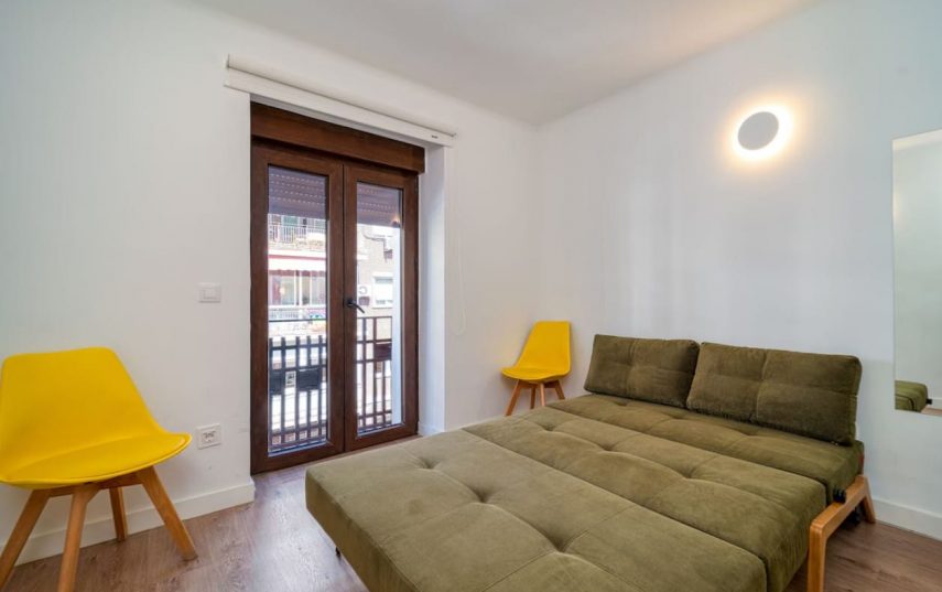 (NEGRESCO 5) Habitación para 3 personas en Plaza España