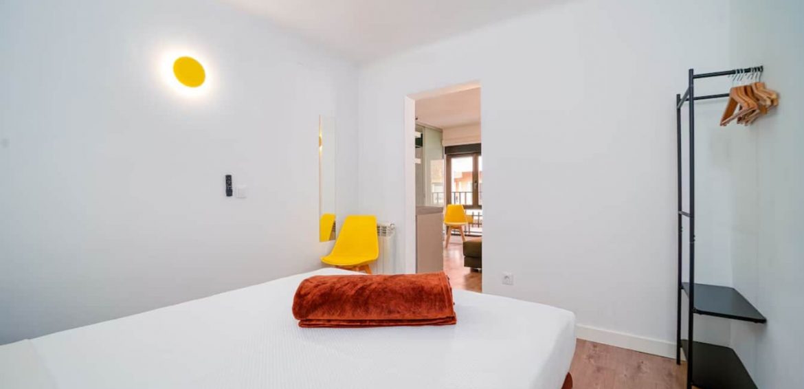 (NEGRESCO 2) Apartamento para 4 personas en Plaza España