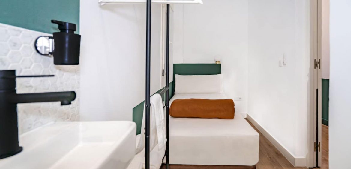 (NEGRESCO 3) Habitación para 1 persona en Plaza España