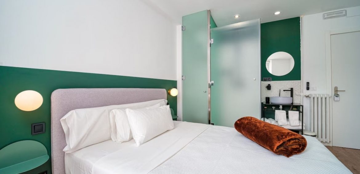 (NEGRESCO 5) Habitación para 3 personas en Plaza España