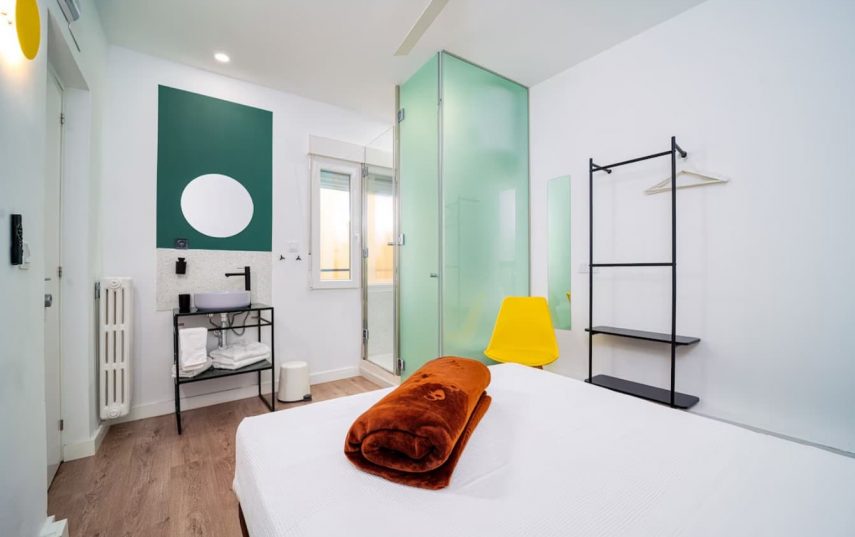 (NEGRESCO 5) Habitación para 3 personas en Plaza España
