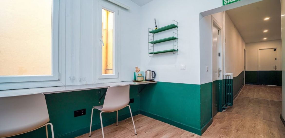 (NEGRESCO 5) Habitación para 3 personas en Plaza España