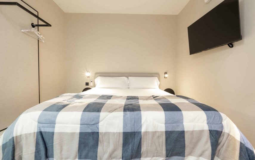 (NEGRESCO 1) Habitación para 4 personas en Plaza España