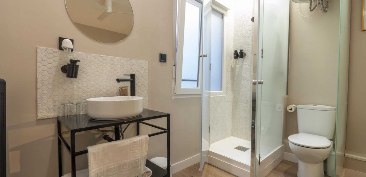 (NEGRESCO 7) Habitación para 2 personas en Plaza España