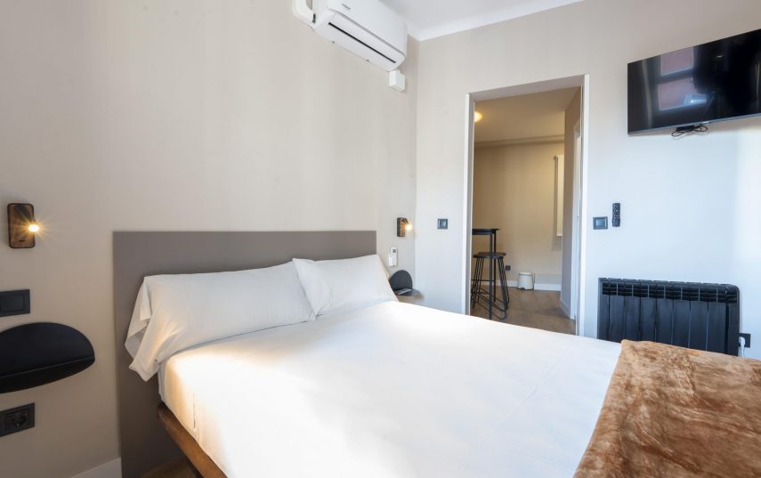 (NEGRESCO 1) Habitación para 4 personas en Plaza España