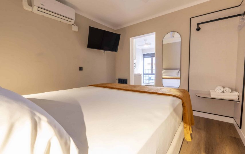 (NEGRESCO 7) Habitación para 2 personas en Plaza España