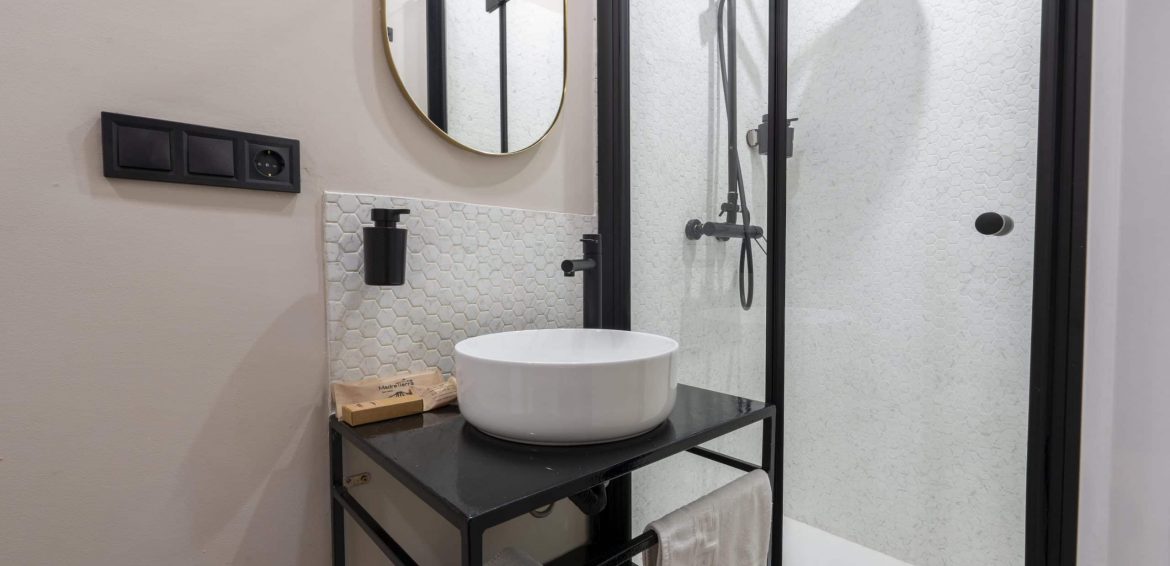 (NEGRESCO 2) Habitación para 4 personas en Plaza España